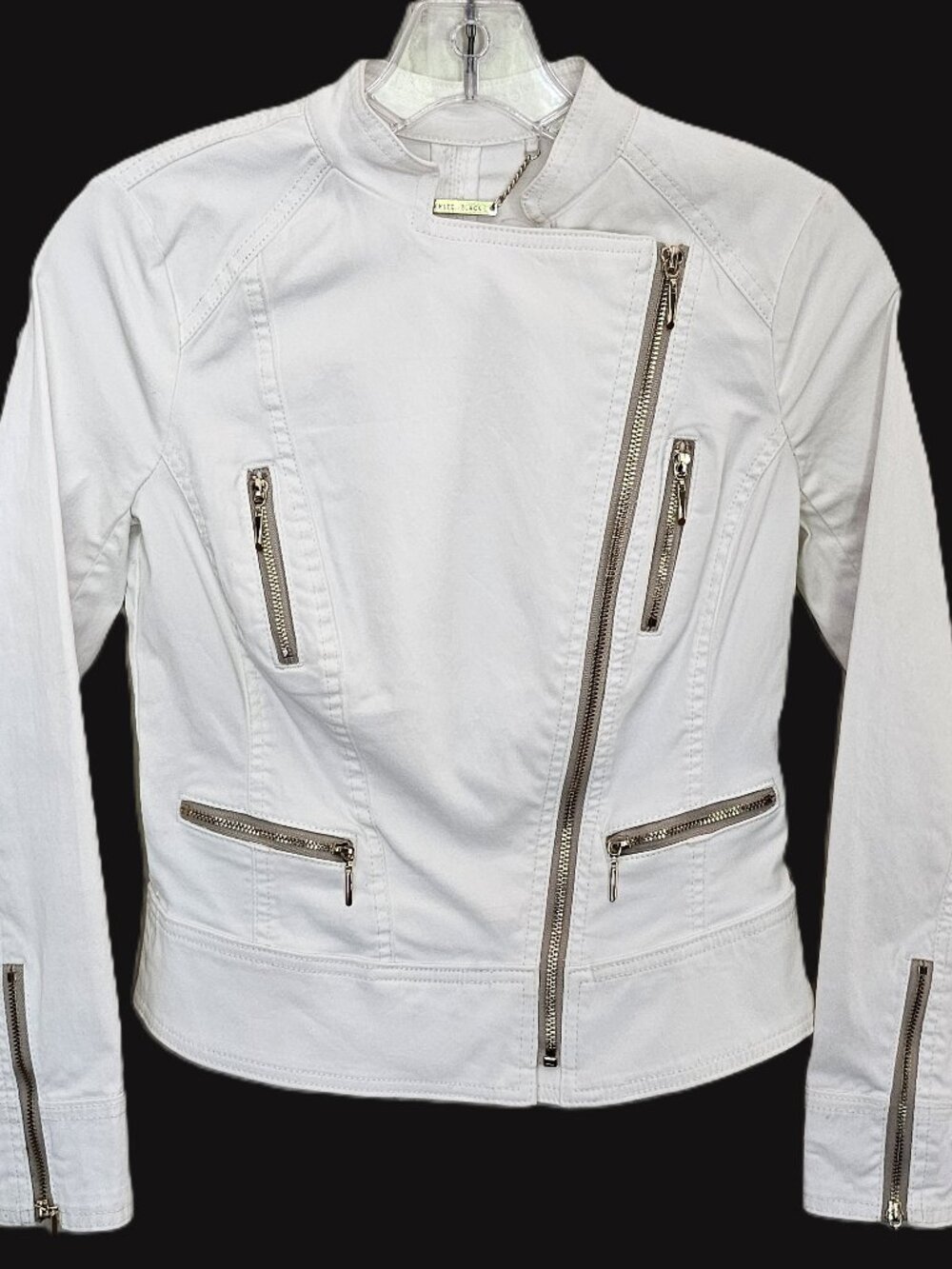 🔥HP WHBM WHITE COATED MOTO JACKET with GOLD ZIPPERED DETAIL, PEPLUM HEM SIZE 0P